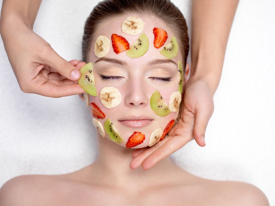μάσκα φρούτων για αναζωογόνηση του δέρματος